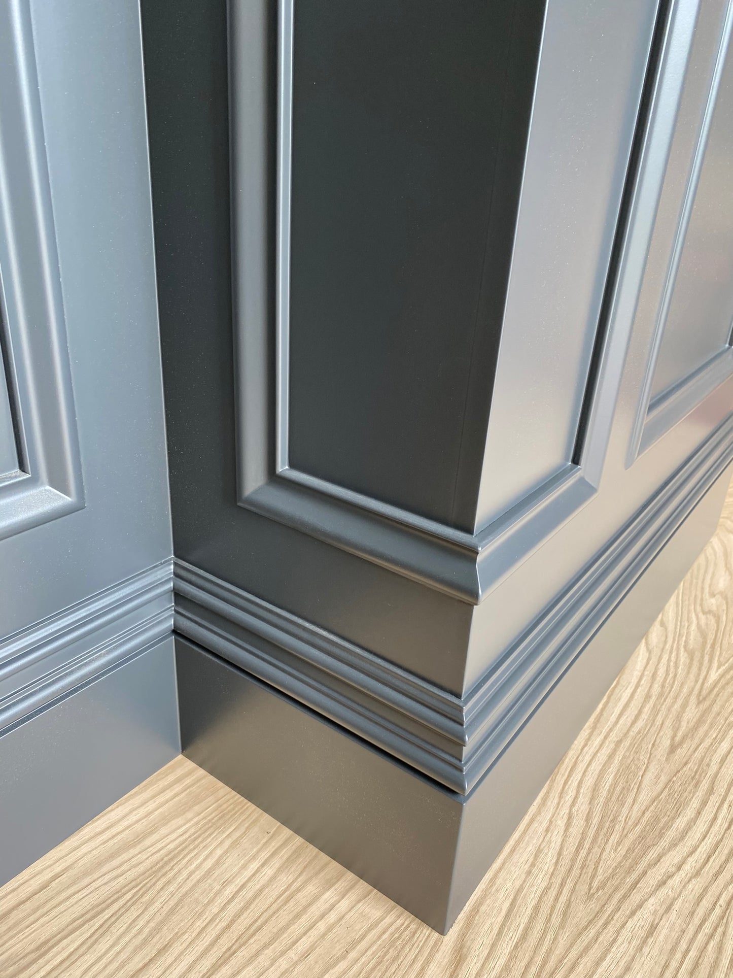 Farrelly Box Moulding