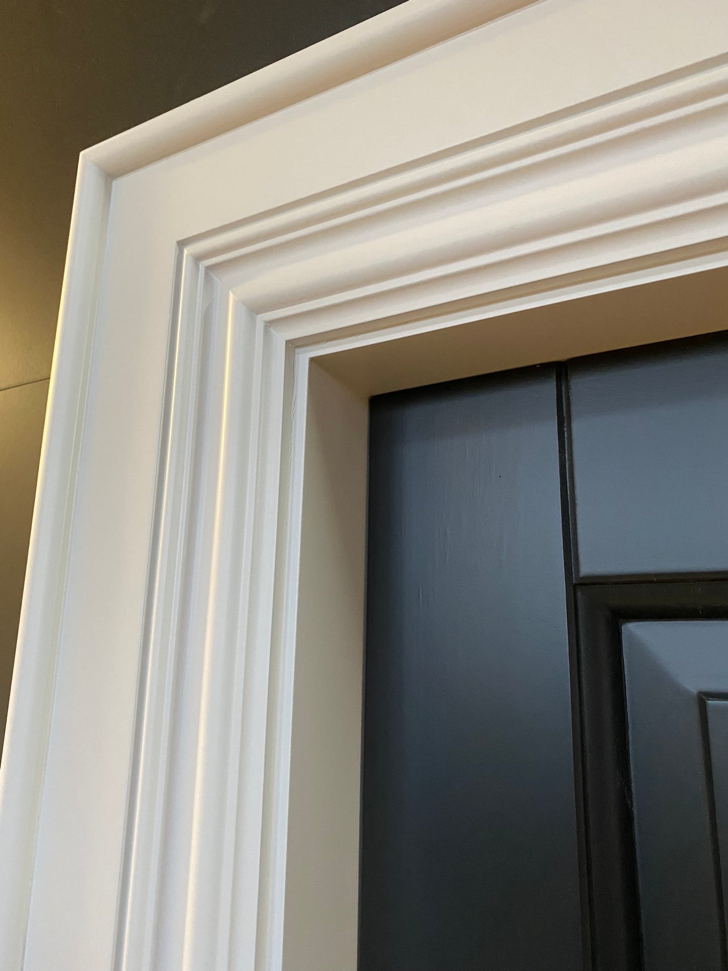 Breffni Architrave